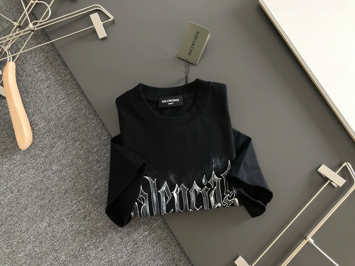 BAL 2026SS New Arrival T ， 300 ， 。 Same Style ， 。Size：M-XXXL